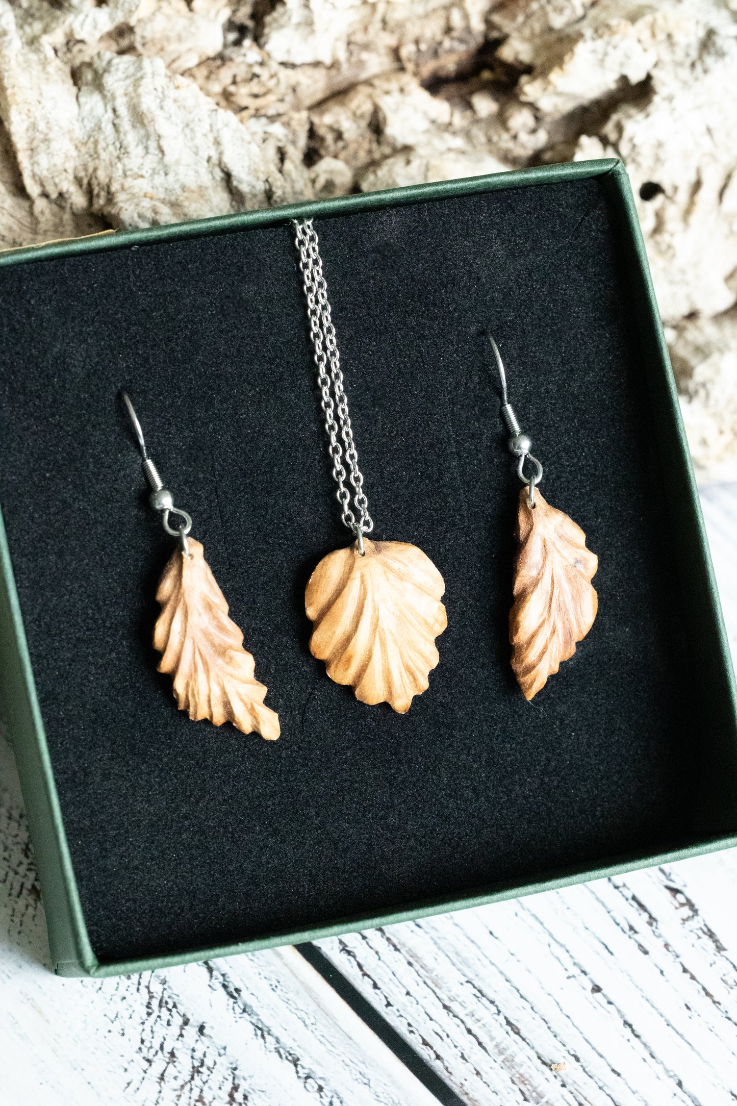 Baumperlen-Schmuckset "Waldblatt"