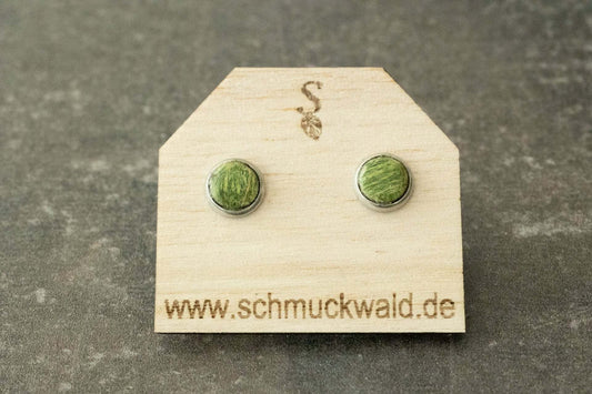 Wasserfeste Holzohrstecker aus farbigem stabilisiertem Holz