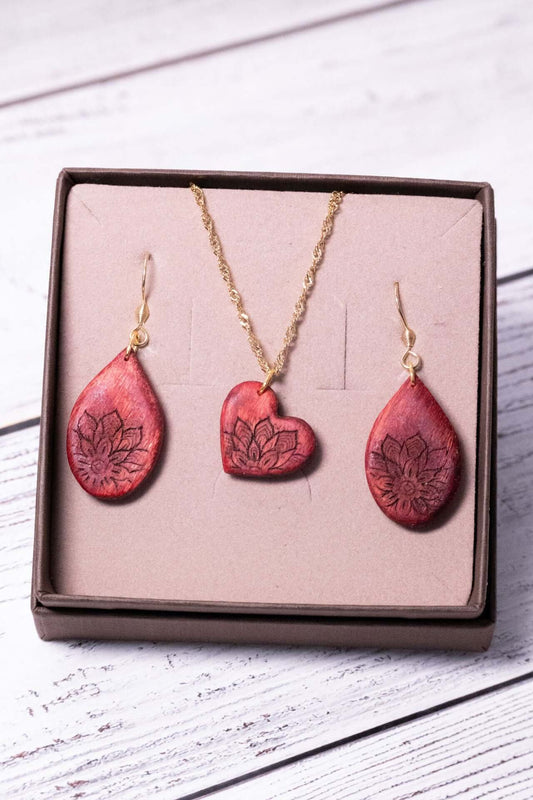 Holzschmuck Set aus farblichen stabilisiertem Holz und Mandala
